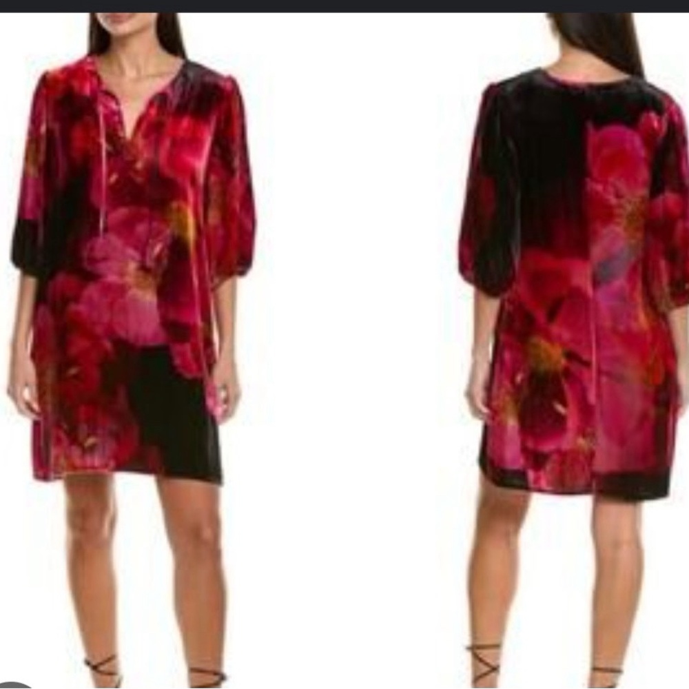 Johnny Was Vesna 3/4‎ sleeves Rayon and silk Velvet Floral Patch